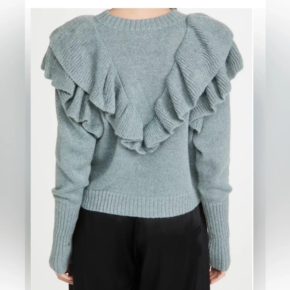 FARM RIO SILVER BLUE RUFFLE SWEATER SIZE SMALL
